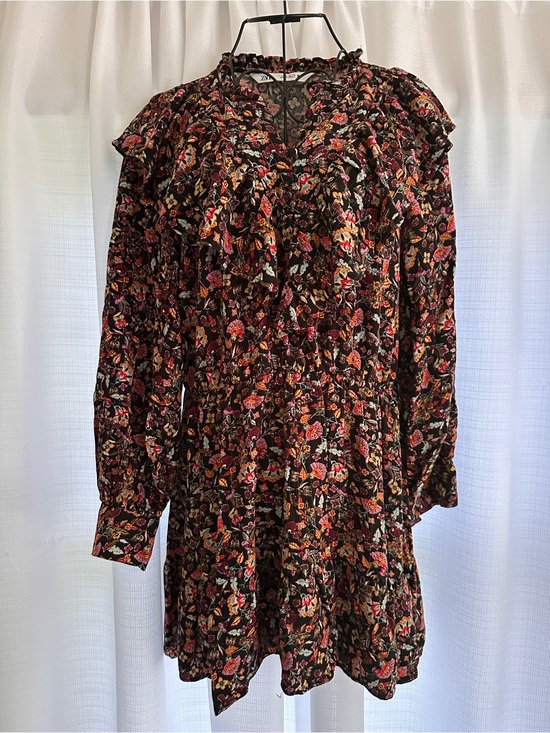 Zara Dresses & Skirts - ZARA Black Floral Ruffle Long-Sleeve Mini Dress with Ruffled Collar